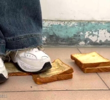 【三公主】脏M2K踩面包~ YC-251219-5