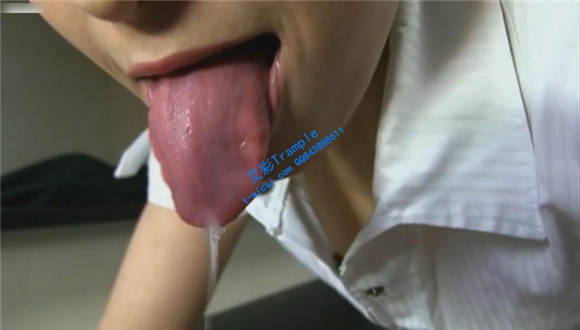131744vhbxt8lq52x8xtzb.jpg