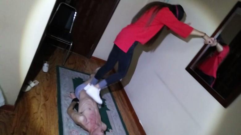 223126y1117p33to157uh5.jpg 223126y1117p33to157uh5.jpg