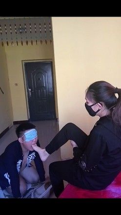 043940dmqqsss8qxdvsmme.jpg