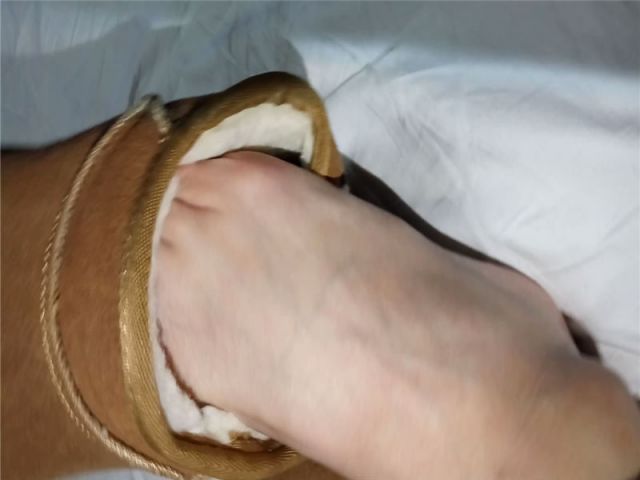 152332mn95y46yb228c2j8.jpg