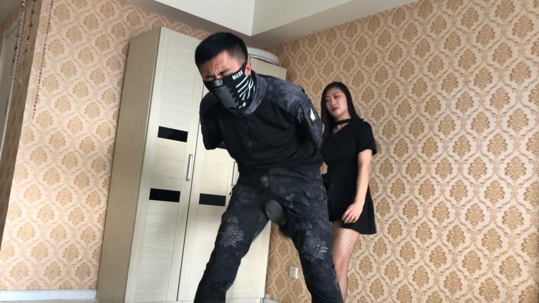 185927kqs8lqfsplswdp8q.jpg